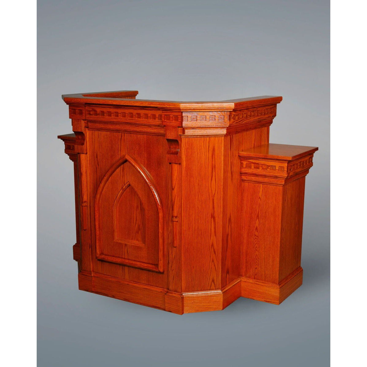 900W-2 Winged pulpit from the side