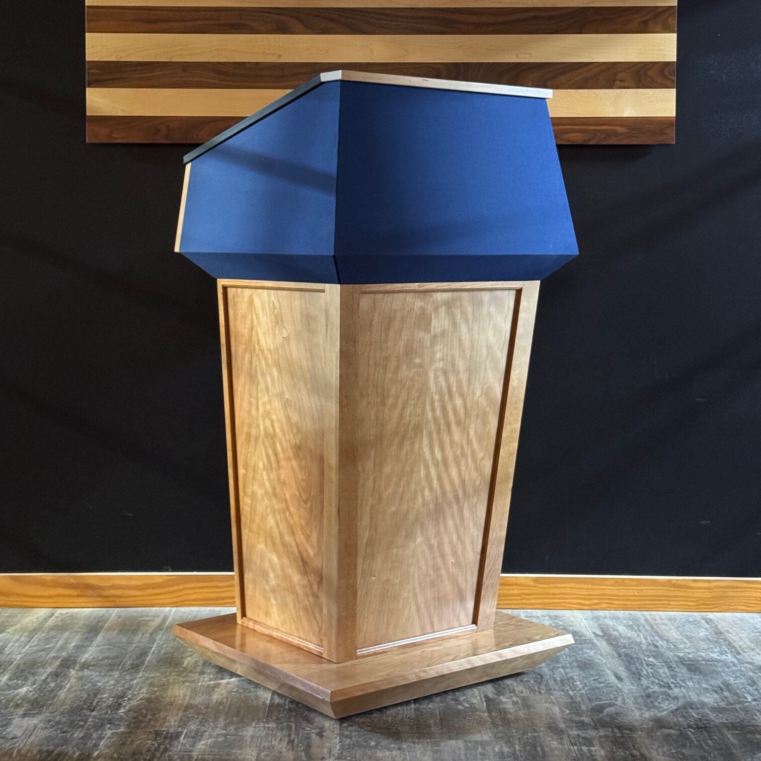 Executive Wood Presidential Bullet Resistant Podium – Certified NIJ Level III - PRES500-AB